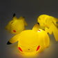 Pokemon natlampe Pikachu